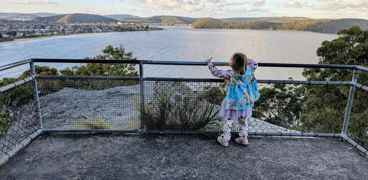Mt Ettalong Lookout