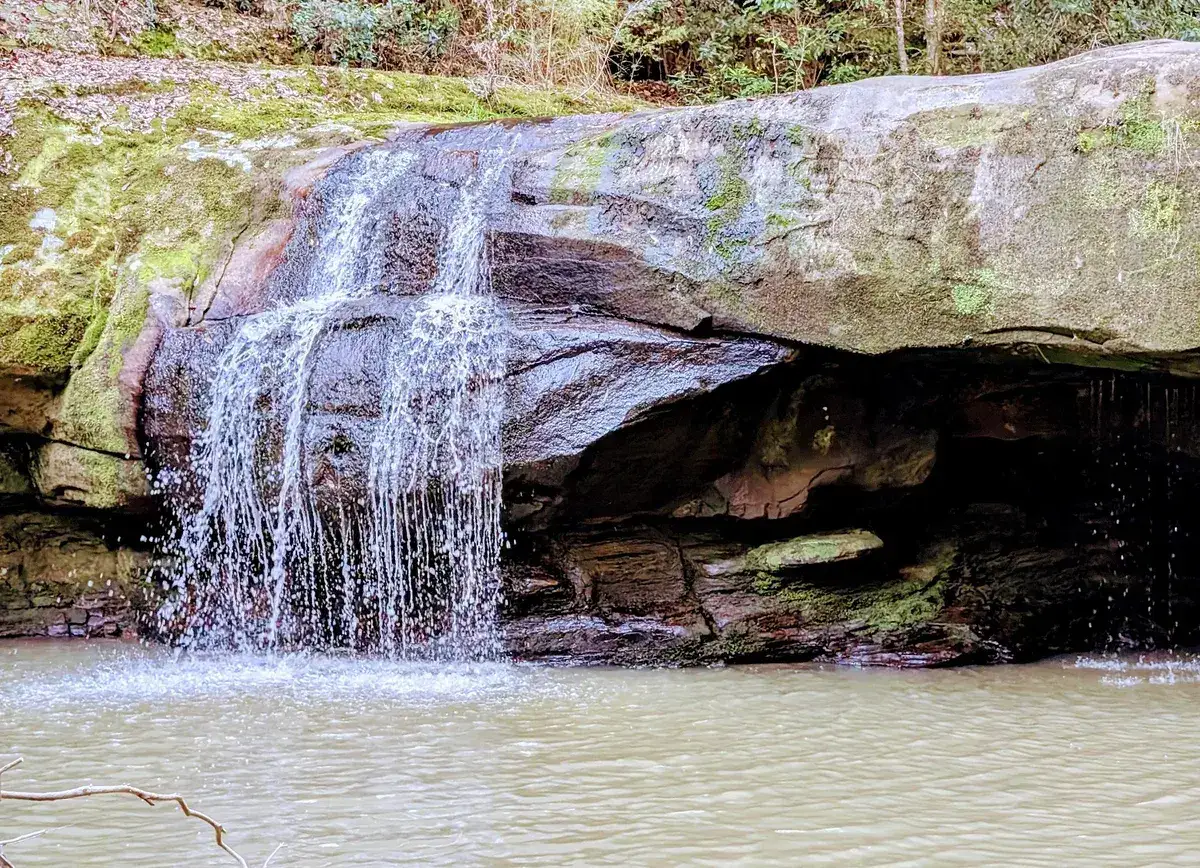 Somersby falls lower swimming hole