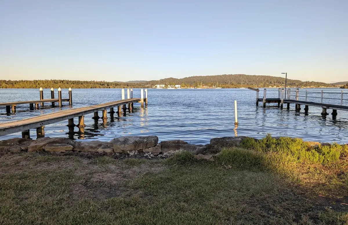 Woy Woy - Lions Park to Blackwall Mountain (3.6km one way 7.2km return) photo 8